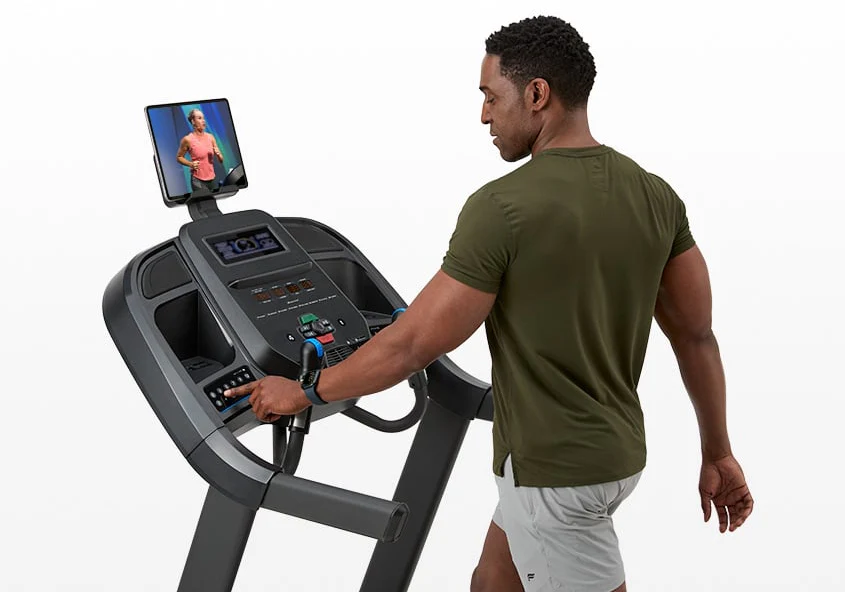 7.0 AT Treadmill - Image 11