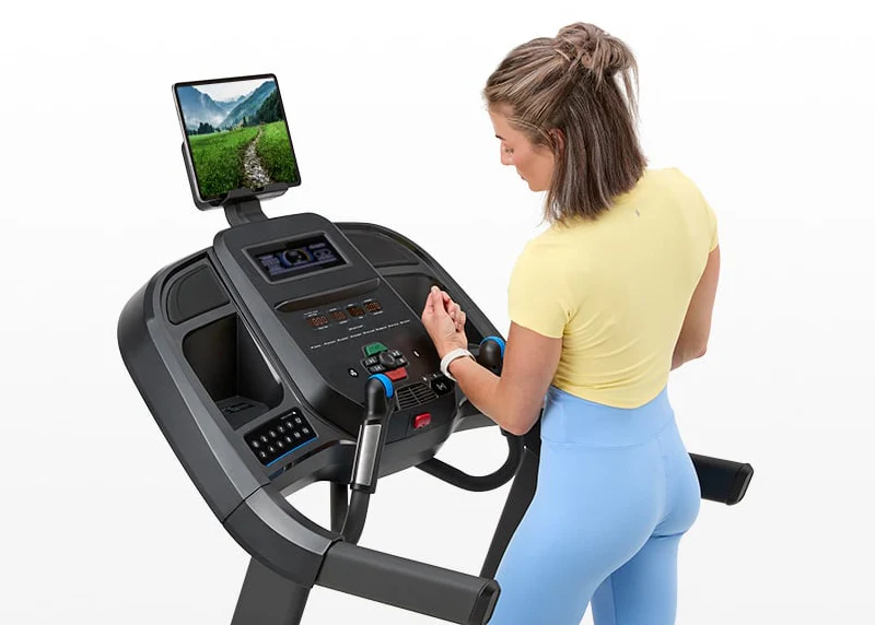 7.0 AT Treadmill - Image 5
